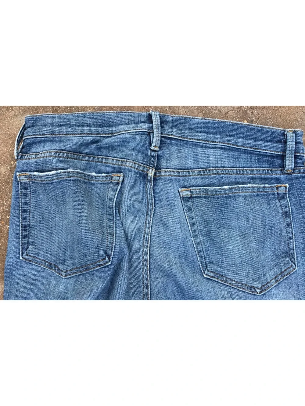 Frame Made in USA  L'Homme Slim-Fit Denim Blue Jeans Light Wash Mens 30x31 hole